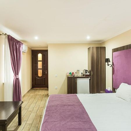 Hotel Baron Одеса Екстериор снимка