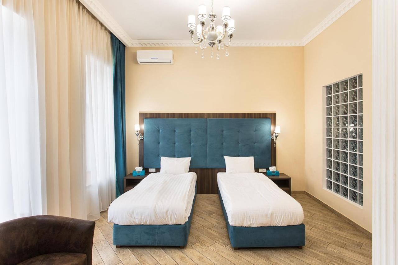 Hotel Baron Одеса Екстериор снимка