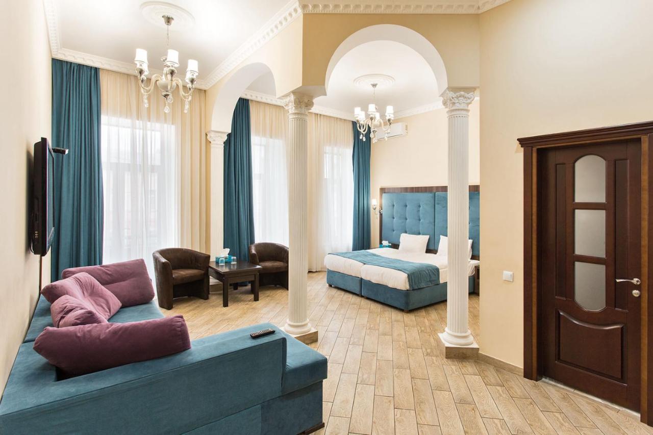 Hotel Baron Одеса Екстериор снимка