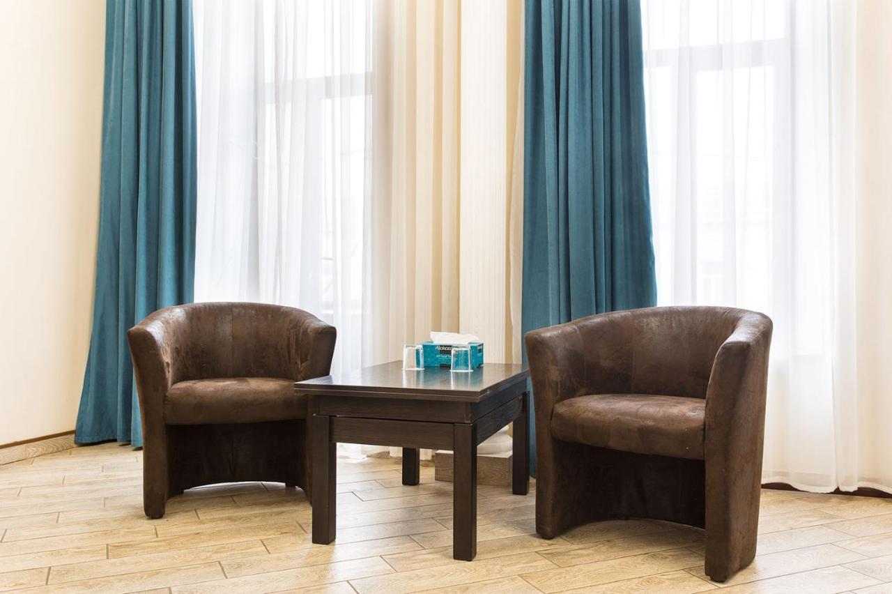 Hotel Baron Одеса Екстериор снимка