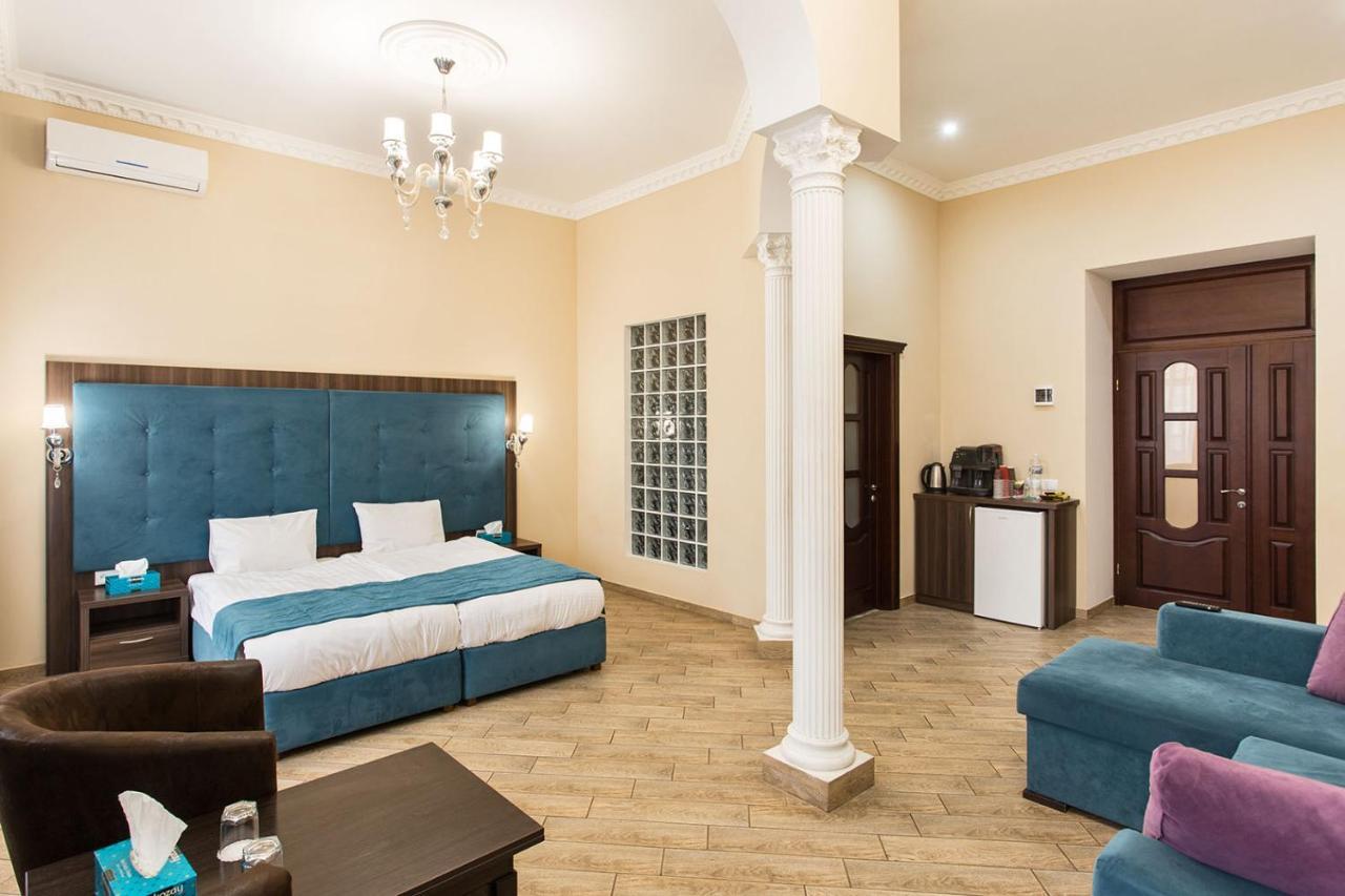Hotel Baron Одеса Екстериор снимка