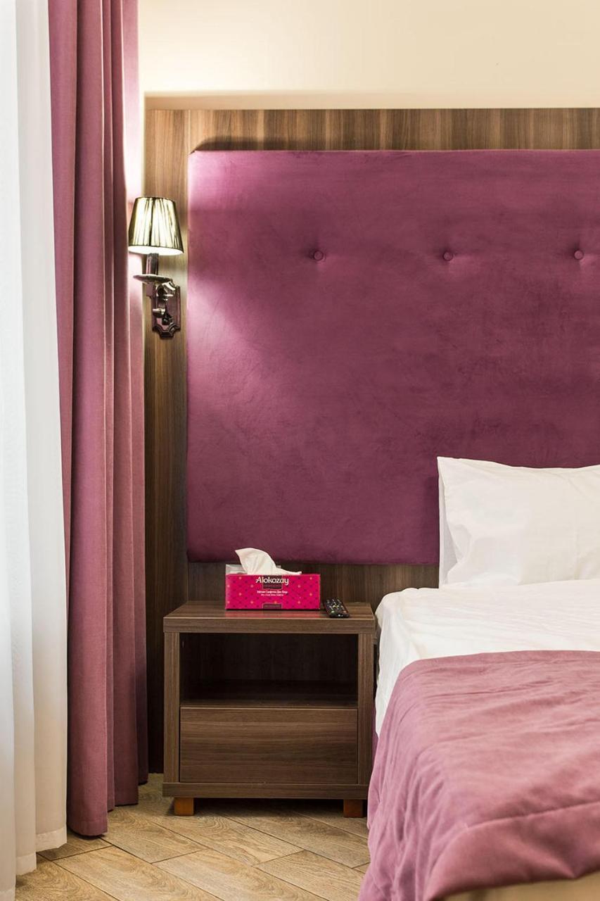 Hotel Baron Одеса Екстериор снимка