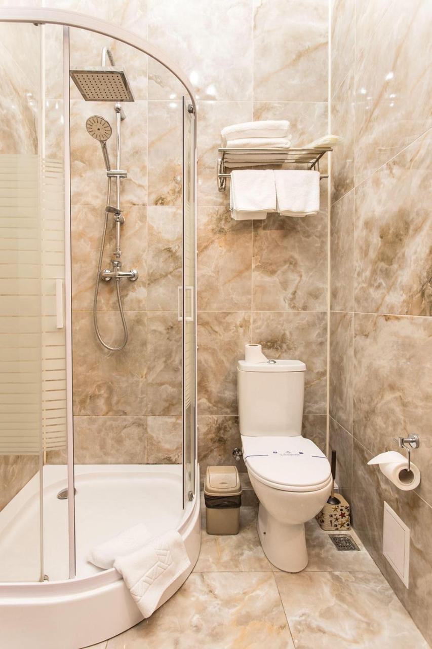 Hotel Baron Одеса Екстериор снимка