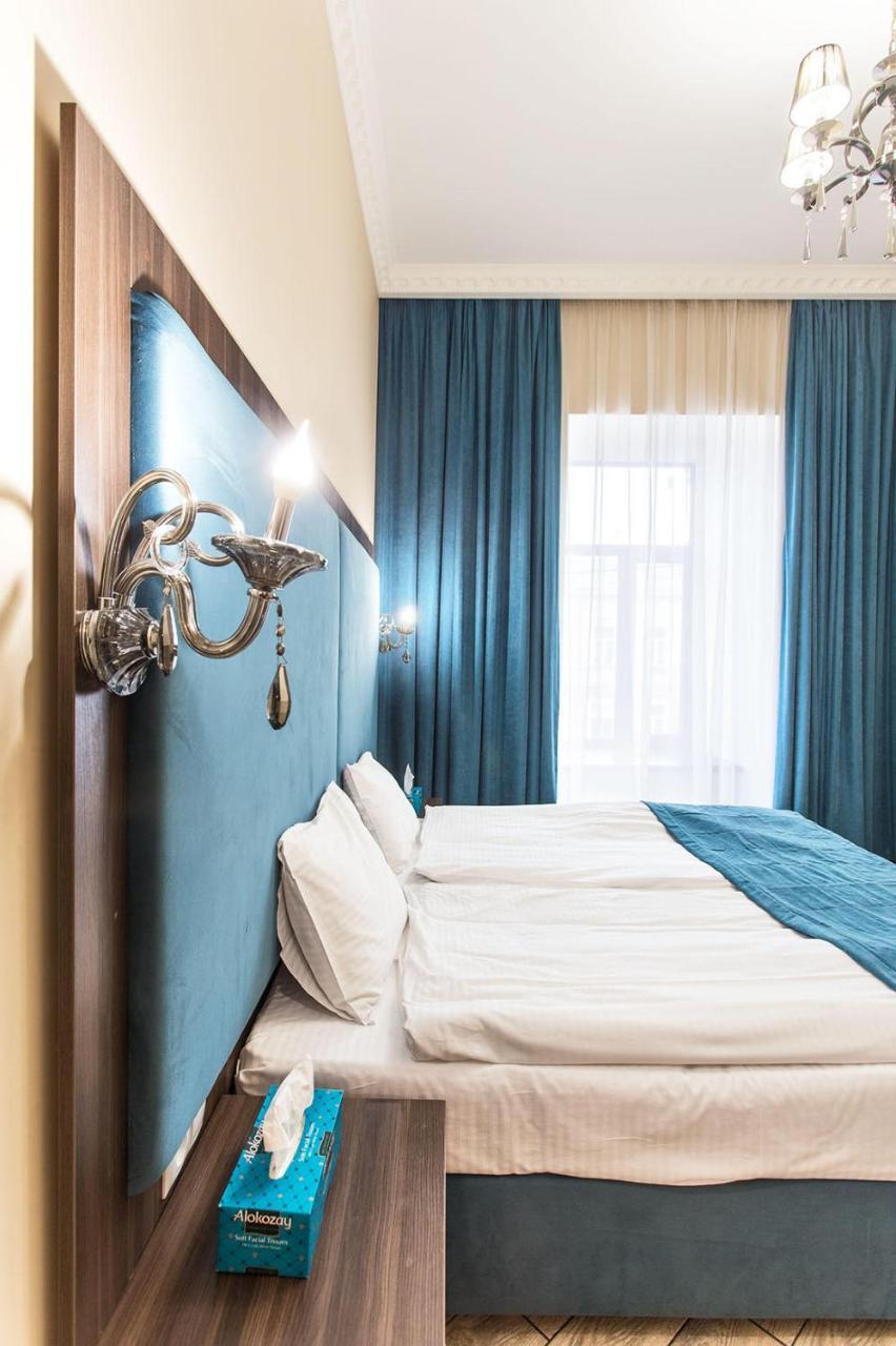Hotel Baron Одеса Екстериор снимка