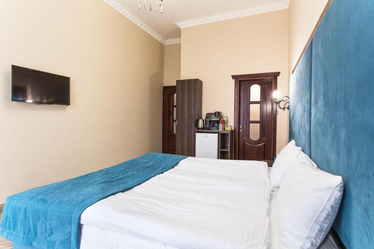 Hotel Baron Одеса Екстериор снимка