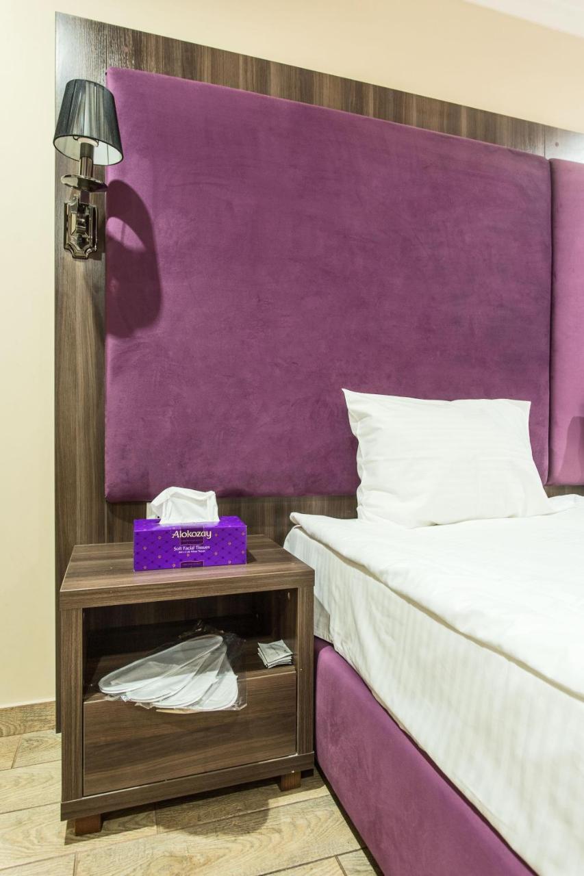 Hotel Baron Одеса Екстериор снимка